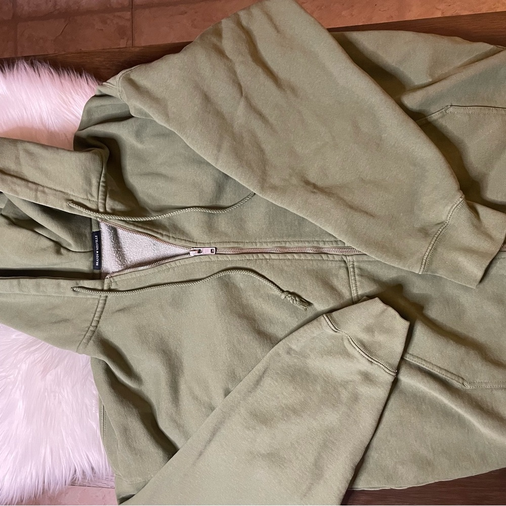 Brandy Melville Christy Hoodie
